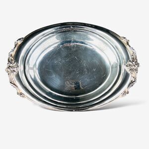 VTG Silverplate oval bowl, embossed handle,